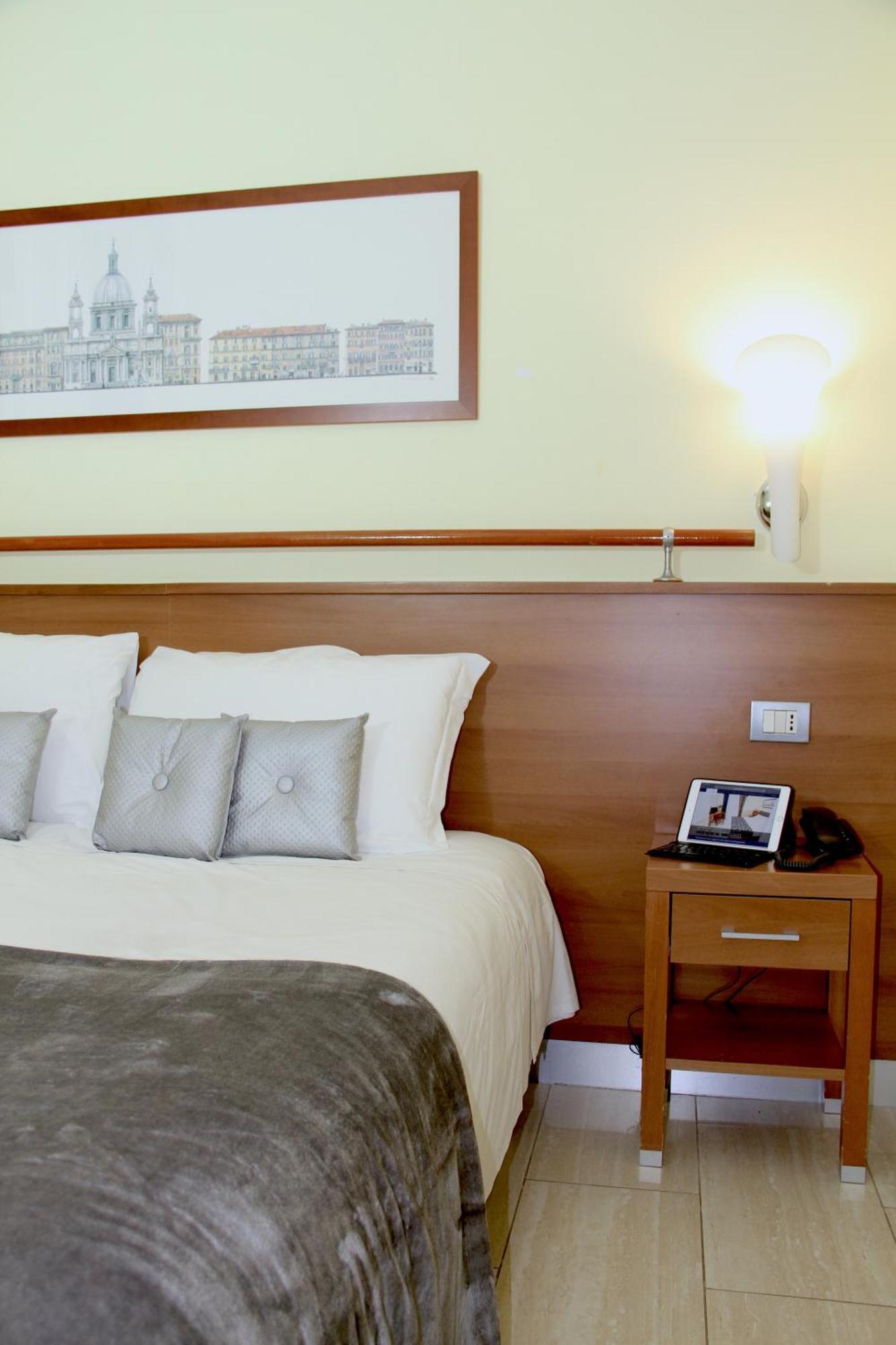 Windrose 3* Roma